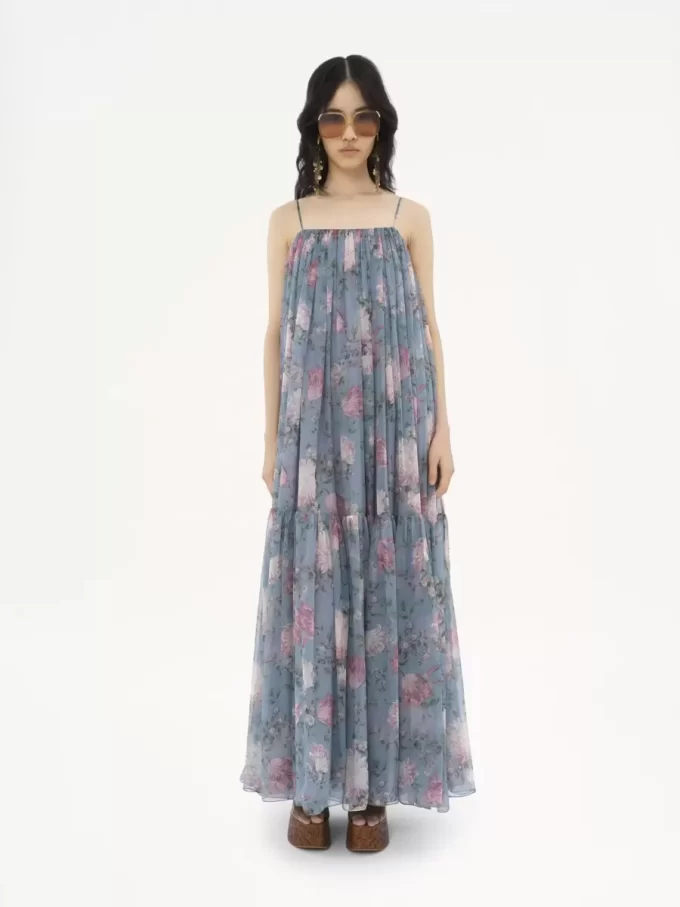 Ärmelloses langes Kleid aus Seidenmousseline Ärmelloses langes Kleid aus Seidenmousseline