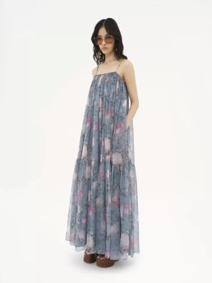 Ärmelloses langes Kleid aus Seidenmousseline Ärmelloses langes Kleid aus Seidenmousseline