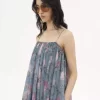 Ärmelloses langes Kleid aus Seidenmousseline Ärmelloses langes Kleid aus Seidenmousseline