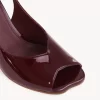 Sandale mit Blumenmuster und Absatz Sandale mit Blumenmuster und Absatz
