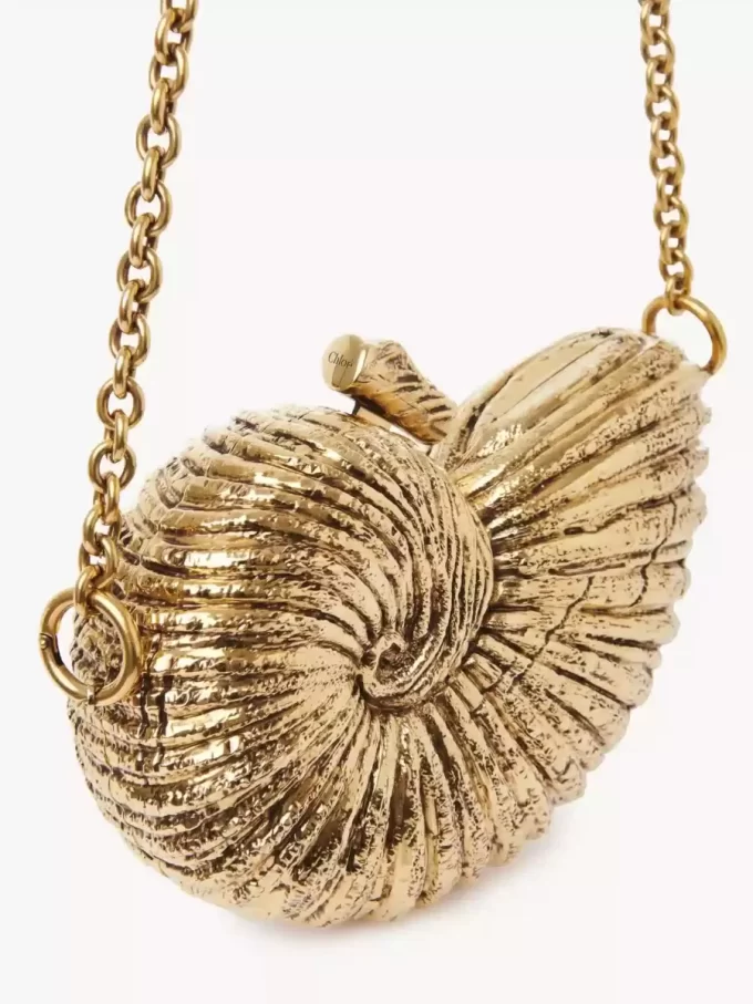 Sea Treasures Shell Minaudière aus Metall Sea Treasures Shell Minaudière aus Metall