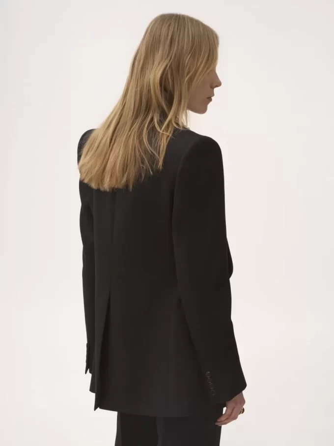 Smokingjacke aus Grain-de-Poudre-Wolle Smokingjacke aus Grain-de-Poudre-Wolle