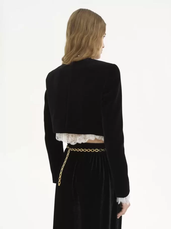 Spencer-Jacke mit Wellenkante aus Samt Spencer-Jacke mit Wellenkante aus Samt
