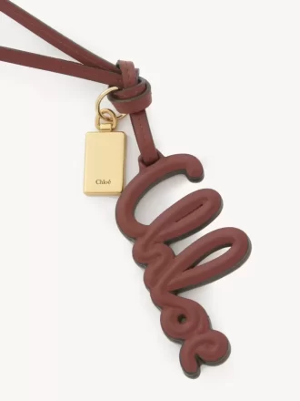 Taschenanhänger mit Logo aus glänzendem Leder