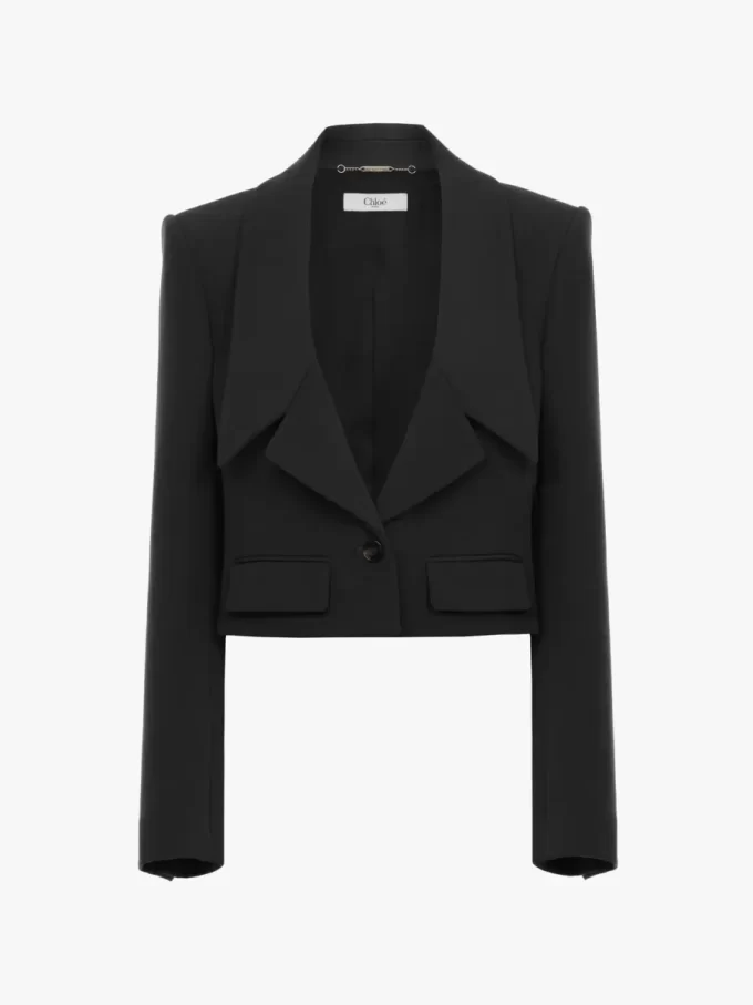 Traditionelle, maßgeschneiderte Jacke aus Wollgabardine Traditionelle, maßgeschneiderte Jacke aus Wollgabardine