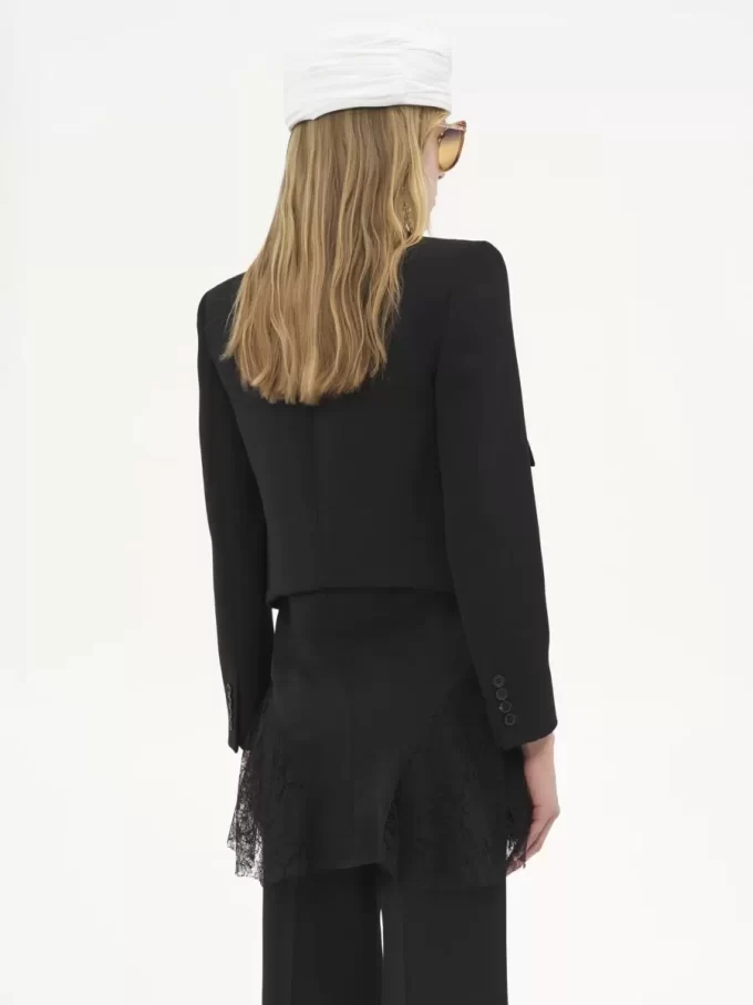 Traditionelle, maßgeschneiderte Jacke aus Wollgabardine Traditionelle, maßgeschneiderte Jacke aus Wollgabardine