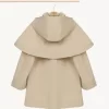 Trenchcoat mit Kapuze Trenchcoat mit Kapuze