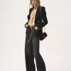 Zweireihige Tailored-Jacke aus Wollbouclette Zweireihige Tailored-Jacke aus Wollbouclette